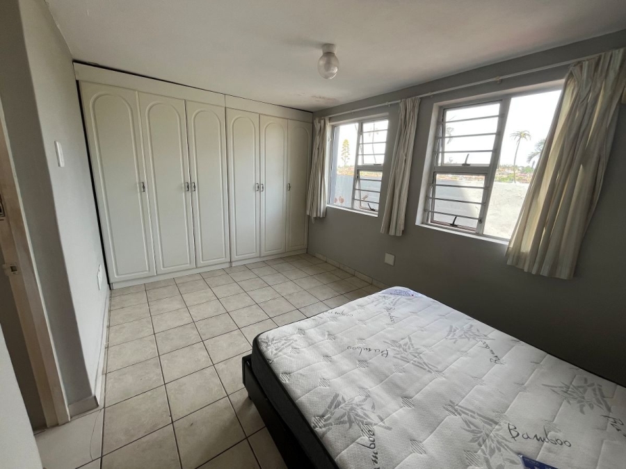 To Let 1 Bedroom Property for Rent in Bluff KwaZulu-Natal