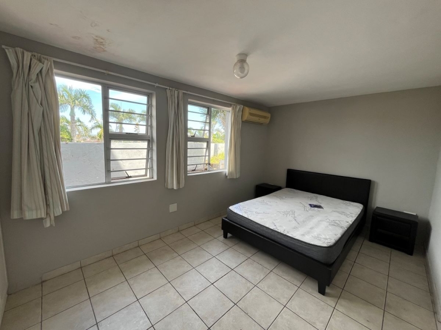 To Let 1 Bedroom Property for Rent in Bluff KwaZulu-Natal