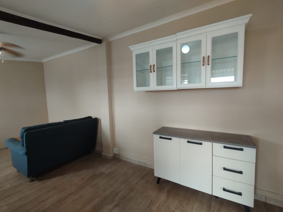 To Let 1 Bedroom Property for Rent in Bluff KwaZulu-Natal