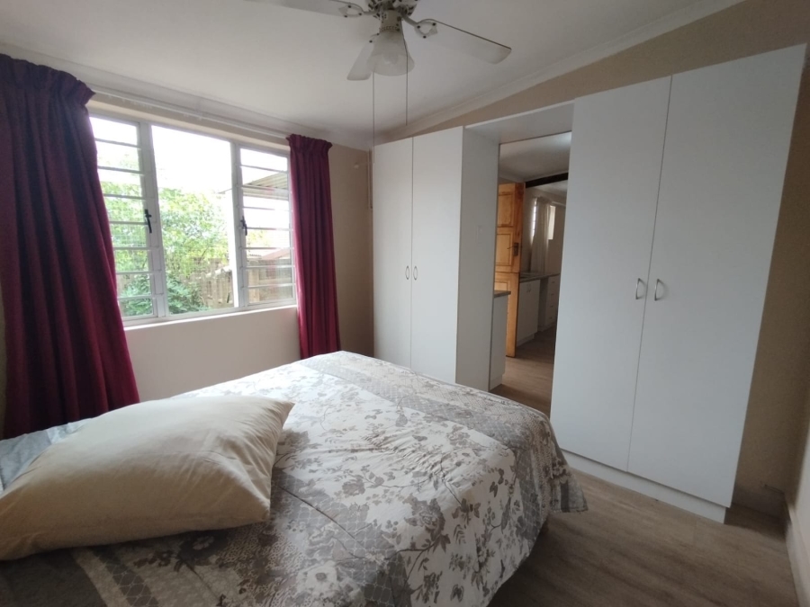 To Let 1 Bedroom Property for Rent in Bluff KwaZulu-Natal