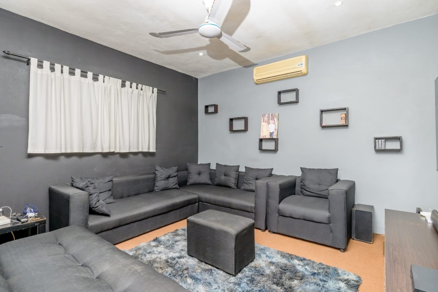 To Let 3 Bedroom Property for Rent in Bluff KwaZulu-Natal