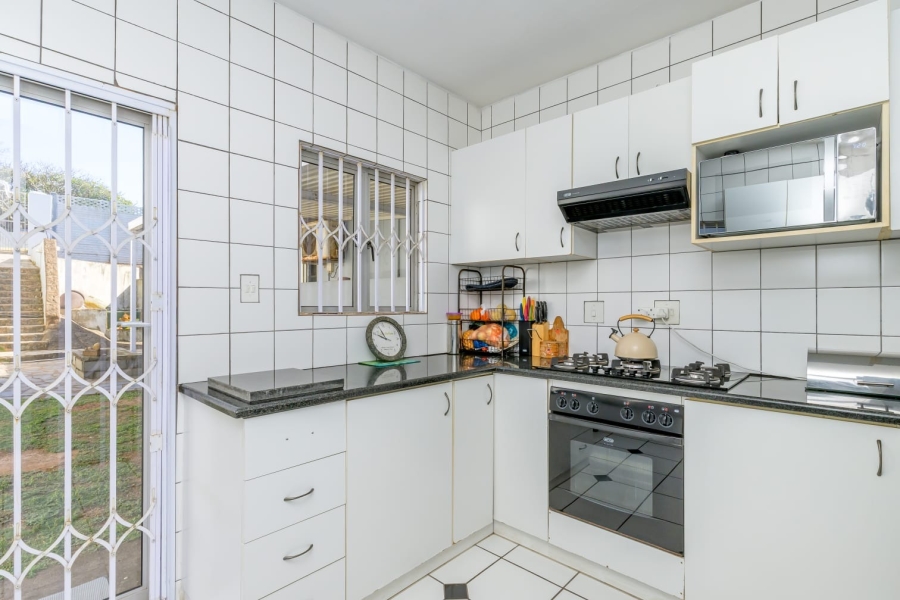 To Let 3 Bedroom Property for Rent in Bluff KwaZulu-Natal