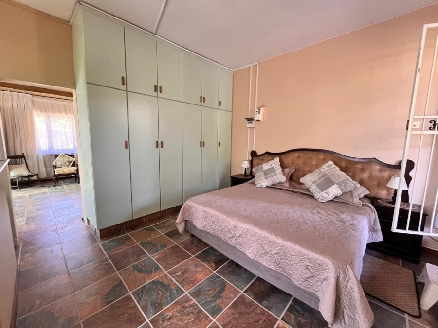 To Let 1 Bedroom Property for Rent in Bluff KwaZulu-Natal