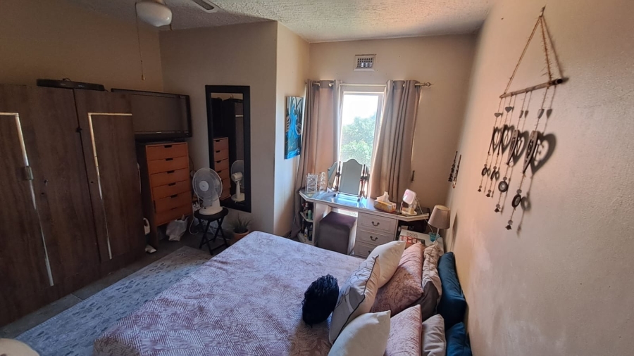 2 Bedroom Property for Sale in Bluff KwaZulu-Natal