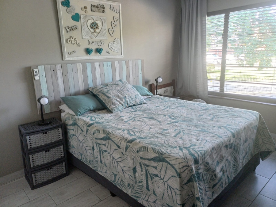 To Let 3 Bedroom Property for Rent in Bluff KwaZulu-Natal
