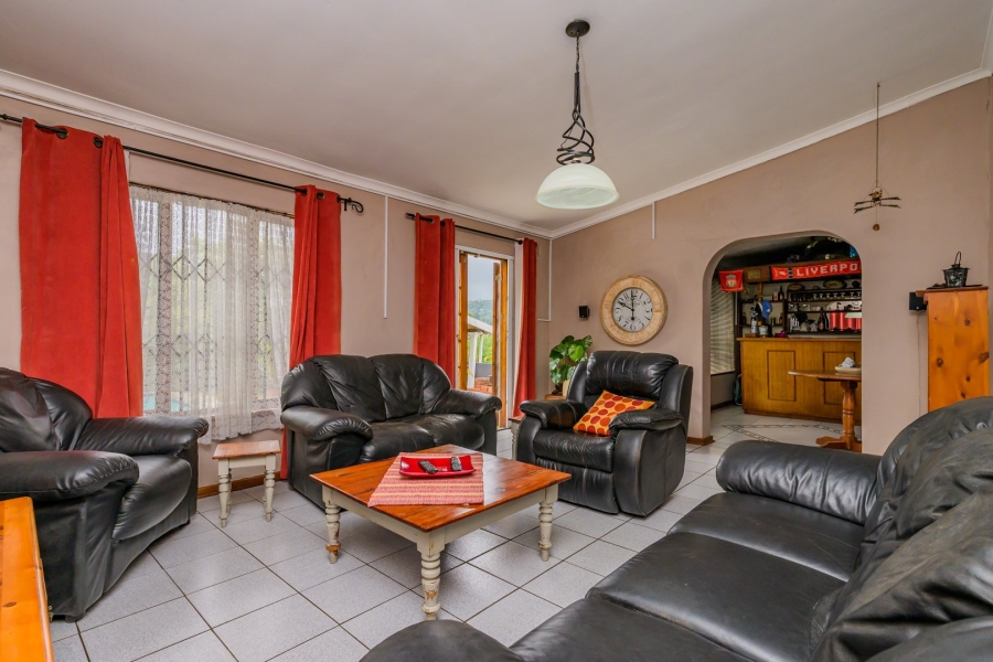 5 Bedroom Property for Sale in Sarnia KwaZulu-Natal