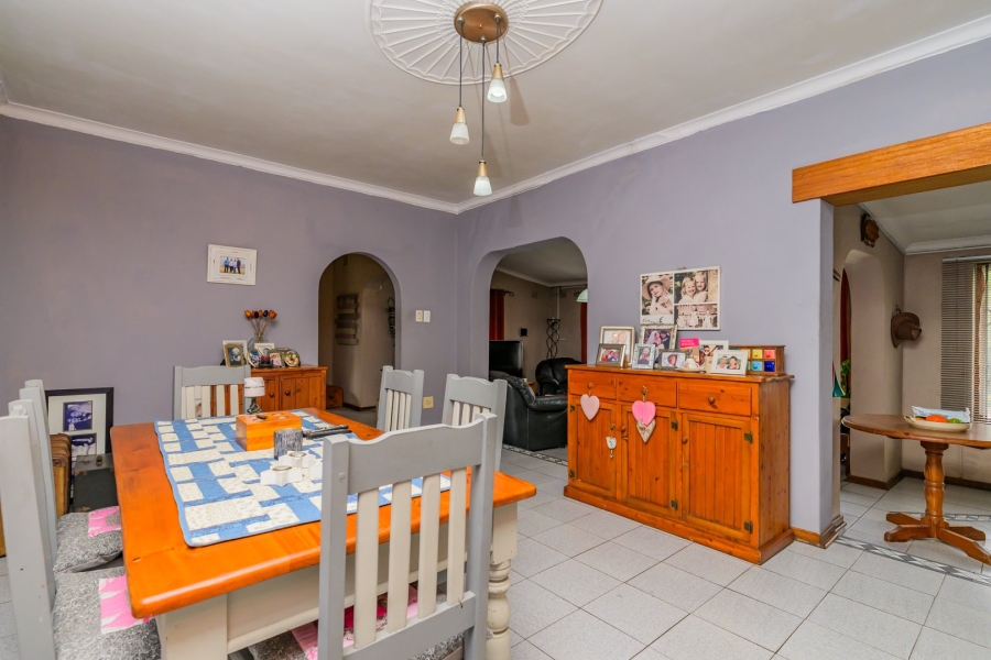 5 Bedroom Property for Sale in Sarnia KwaZulu-Natal