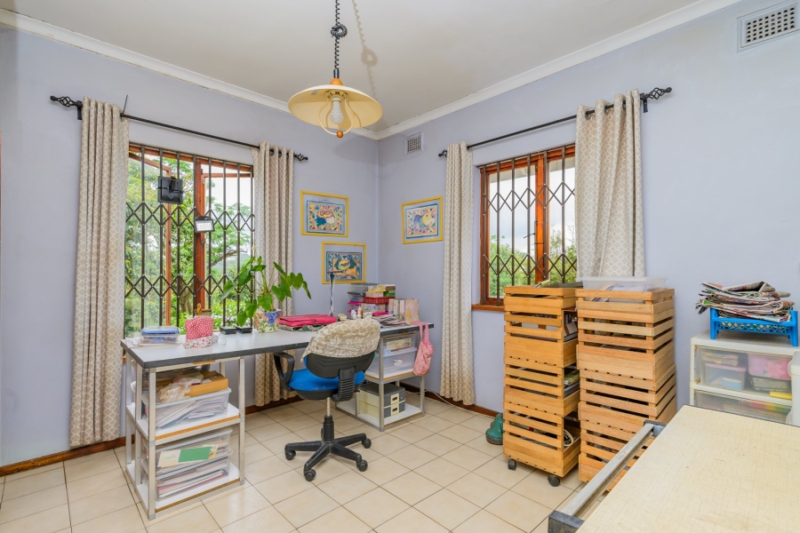 5 Bedroom Property for Sale in Sarnia KwaZulu-Natal