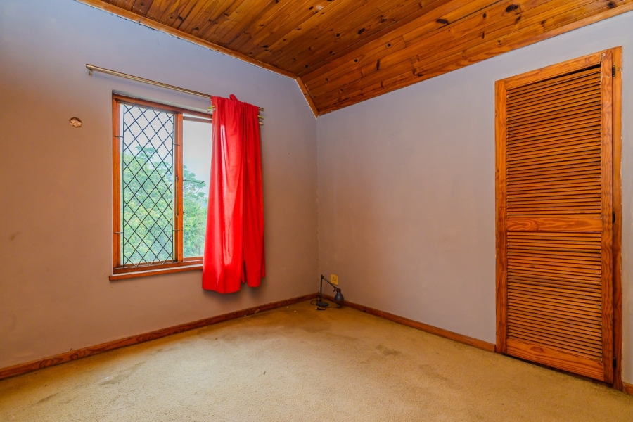 5 Bedroom Property for Sale in Sarnia KwaZulu-Natal