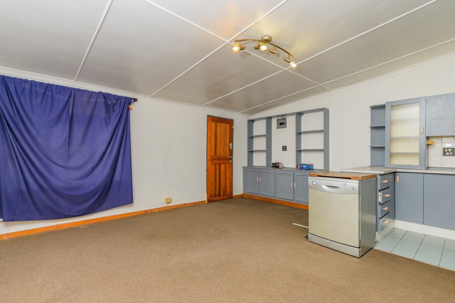 5 Bedroom Property for Sale in Sarnia KwaZulu-Natal