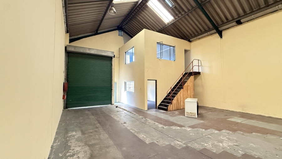 To Let commercial Property for Rent in Red Hill KwaZulu-Natal