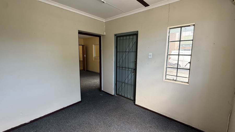 To Let commercial Property for Rent in Red Hill KwaZulu-Natal