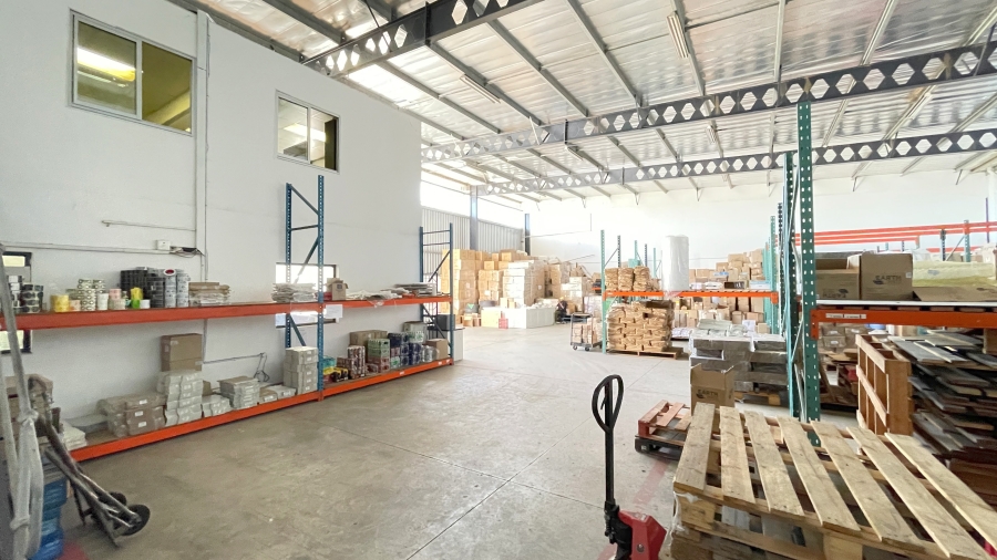 To Let commercial Property for Rent in Mount Edgecombe KwaZulu-Natal