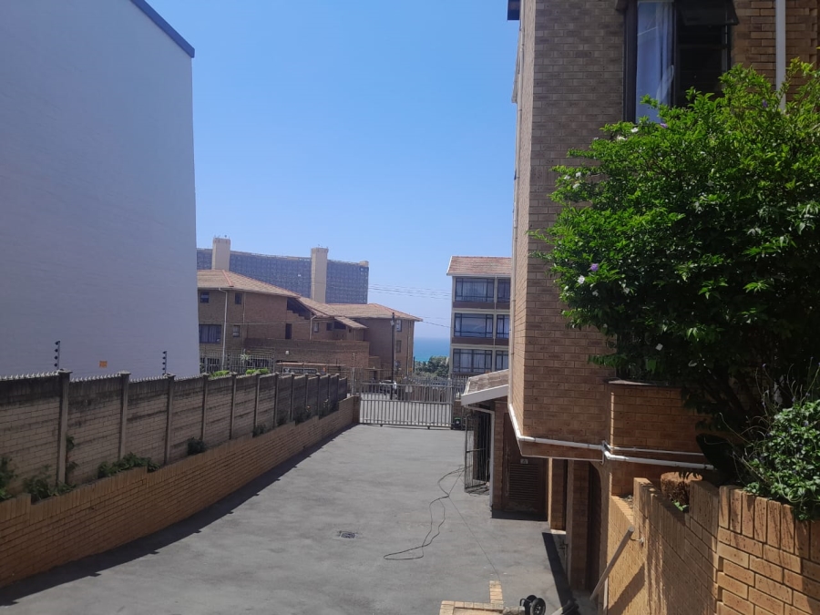 3 Bedroom Property for Sale in Amanzimtoti KwaZulu-Natal