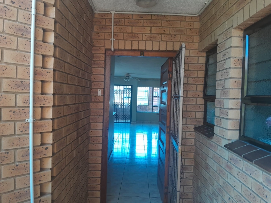 3 Bedroom Property for Sale in Amanzimtoti KwaZulu-Natal
