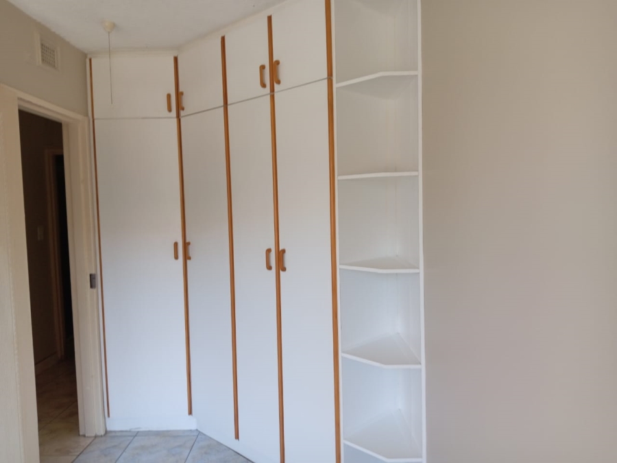 3 Bedroom Property for Sale in Amanzimtoti KwaZulu-Natal