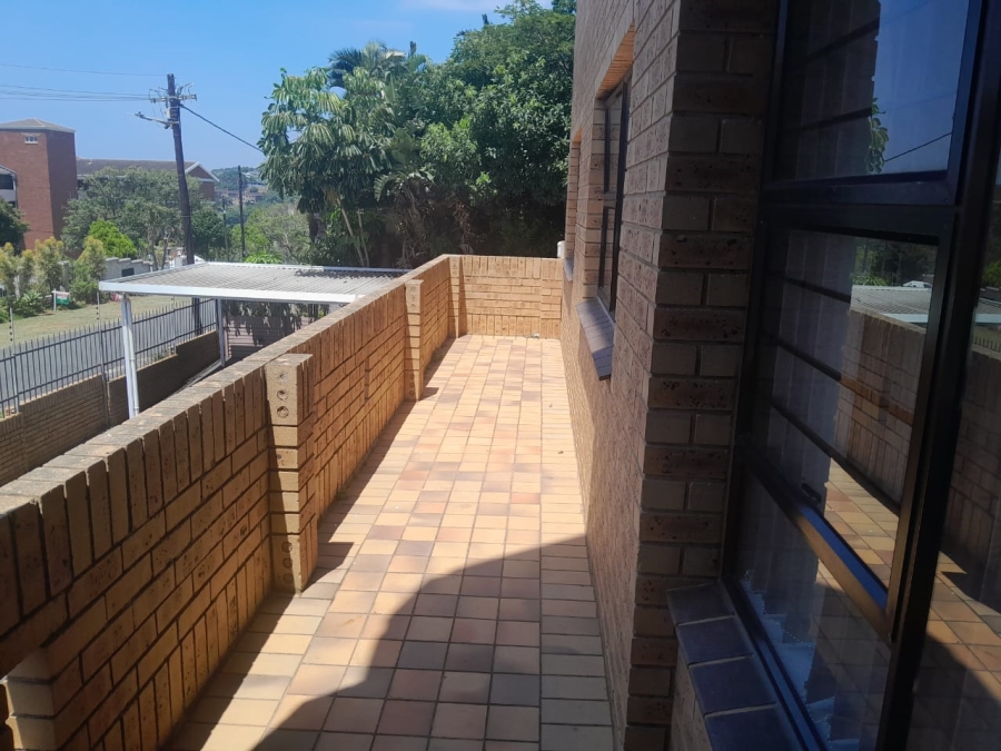 3 Bedroom Property for Sale in Amanzimtoti KwaZulu-Natal