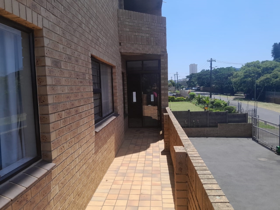 3 Bedroom Property for Sale in Amanzimtoti KwaZulu-Natal