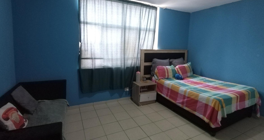 1 Bedroom Property for Sale in Durban Central KwaZulu-Natal