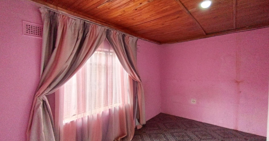 3 Bedroom Property for Sale in Raisethorpe KwaZulu-Natal