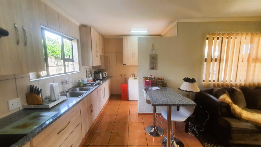 4 Bedroom Property for Sale in Pioneer Park KwaZulu-Natal