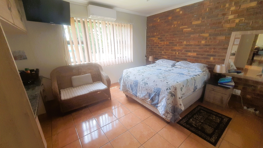 4 Bedroom Property for Sale in Pioneer Park KwaZulu-Natal