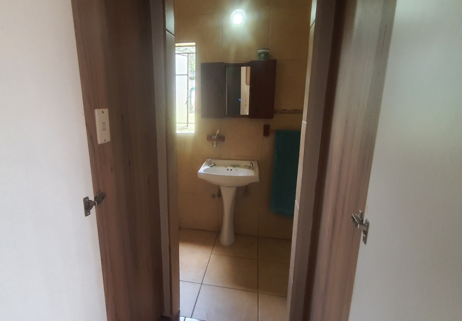 4 Bedroom Property for Sale in Pioneer Park KwaZulu-Natal