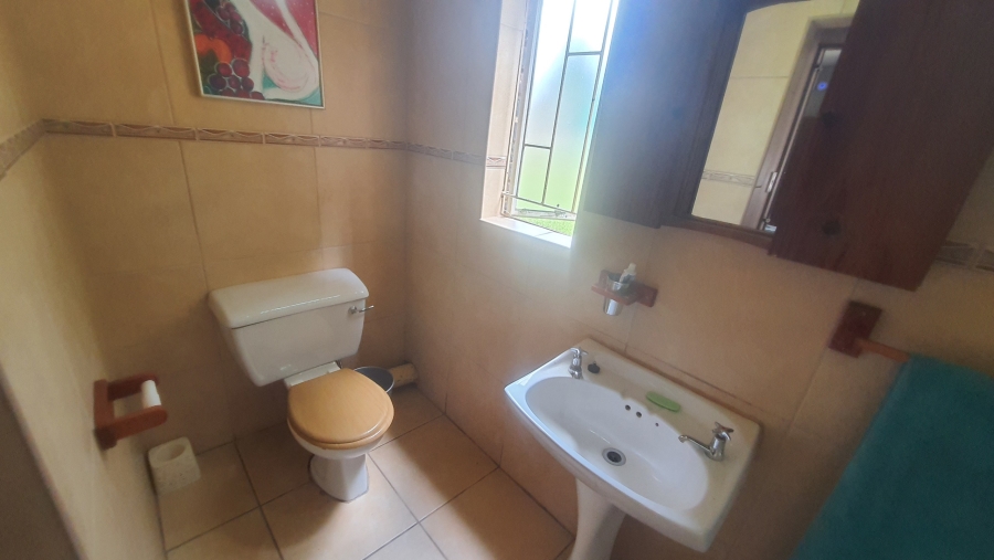 4 Bedroom Property for Sale in Pioneer Park KwaZulu-Natal