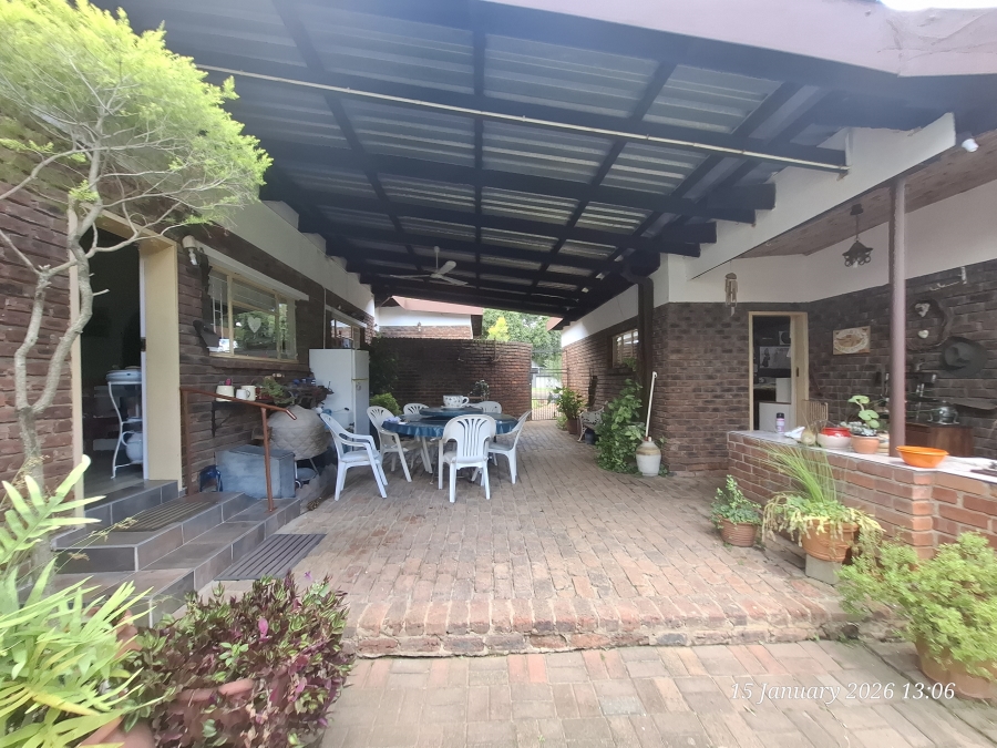 4 Bedroom Property for Sale in Aviary Hill KwaZulu-Natal