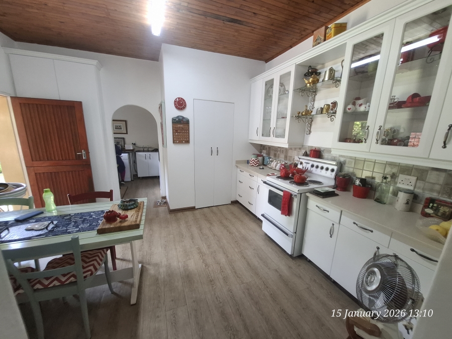 4 Bedroom Property for Sale in Aviary Hill KwaZulu-Natal