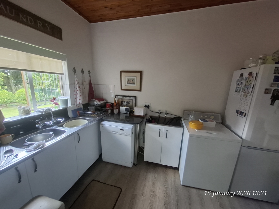 4 Bedroom Property for Sale in Aviary Hill KwaZulu-Natal