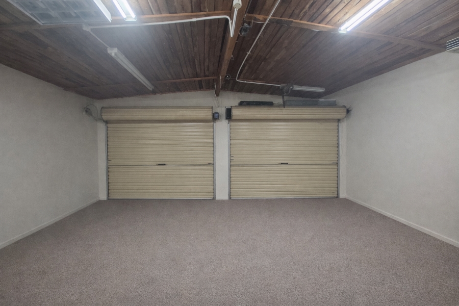 4 Bedroom Property for Sale in Aviary Hill KwaZulu-Natal