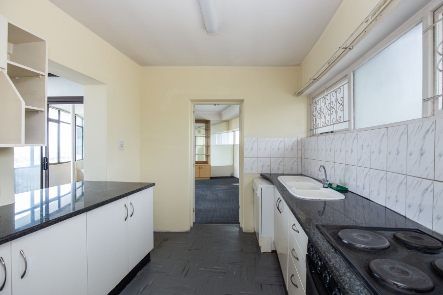 2 Bedroom Property for Sale in Essenwood KwaZulu-Natal