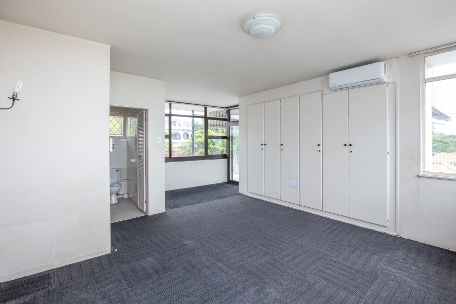 2 Bedroom Property for Sale in Essenwood KwaZulu-Natal