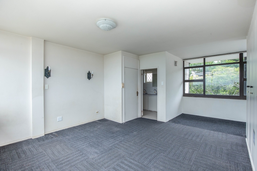 2 Bedroom Property for Sale in Essenwood KwaZulu-Natal