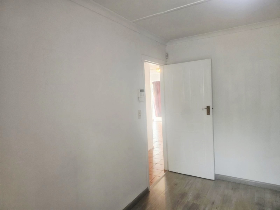 To Let 3 Bedroom Property for Rent in Brindhaven KwaZulu-Natal