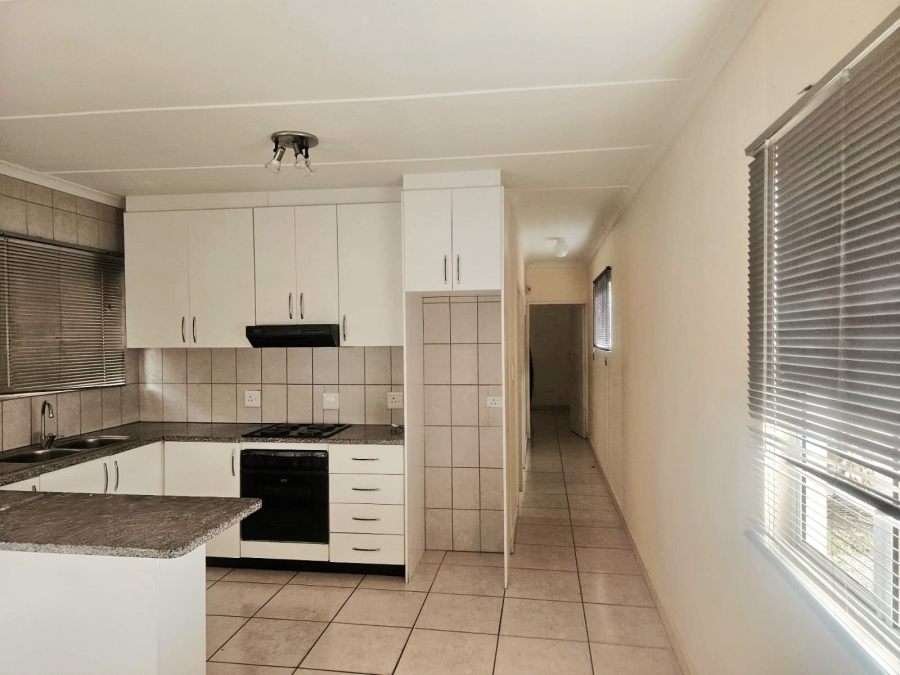 To Let 3 Bedroom Property for Rent in Brindhaven KwaZulu-Natal