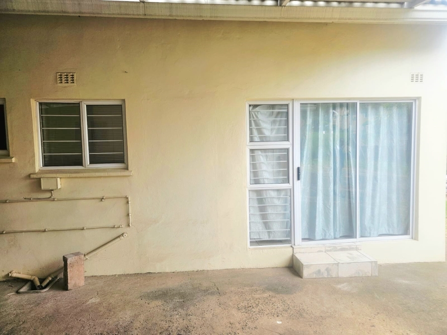 To Let 2 Bedroom Property for Rent in Brindhaven KwaZulu-Natal