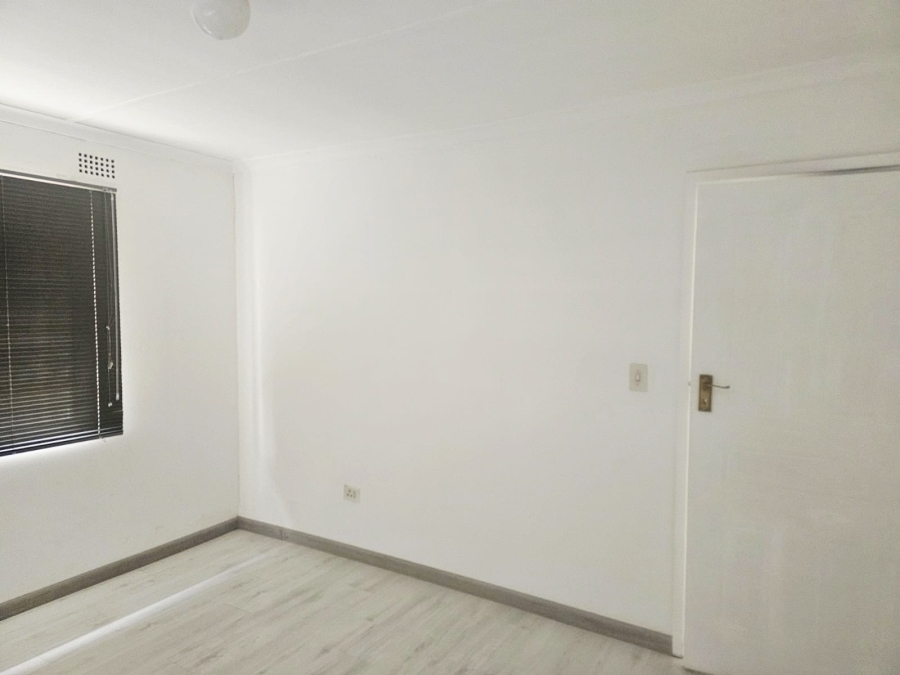 To Let 2 Bedroom Property for Rent in Brindhaven KwaZulu-Natal