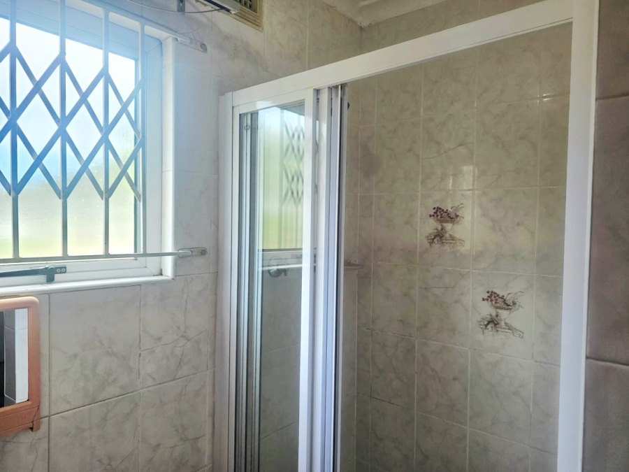 To Let 2 Bedroom Property for Rent in Brindhaven KwaZulu-Natal