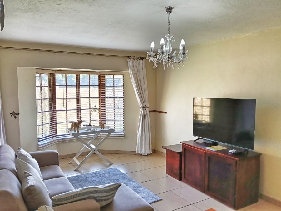 To Let 1 Bedroom Property for Rent in Meer En See KwaZulu-Natal