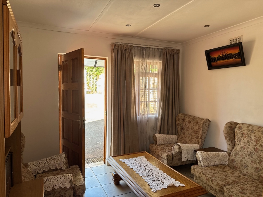 1 Bedroom Property for Sale in Hayfields KwaZulu-Natal