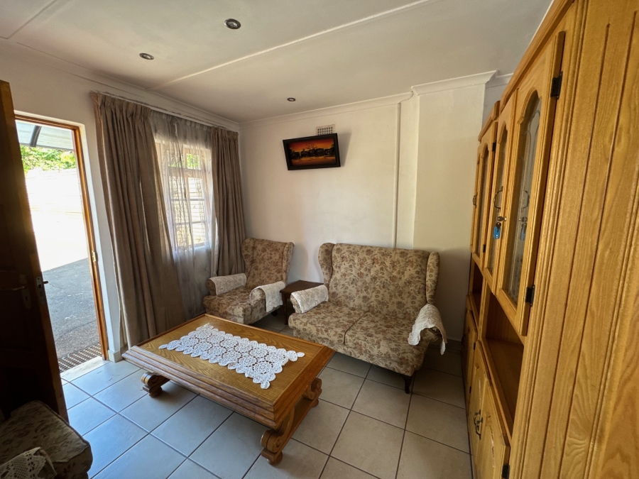 1 Bedroom Property for Sale in Hayfields KwaZulu-Natal