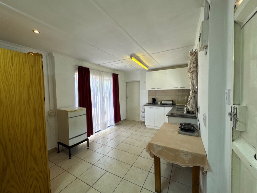 1 Bedroom Property for Sale in Hayfields KwaZulu-Natal