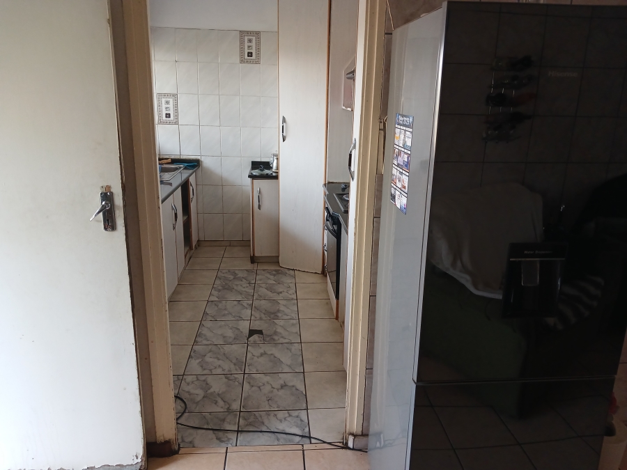 2 Bedroom Property for Sale in Huttenheights KwaZulu-Natal