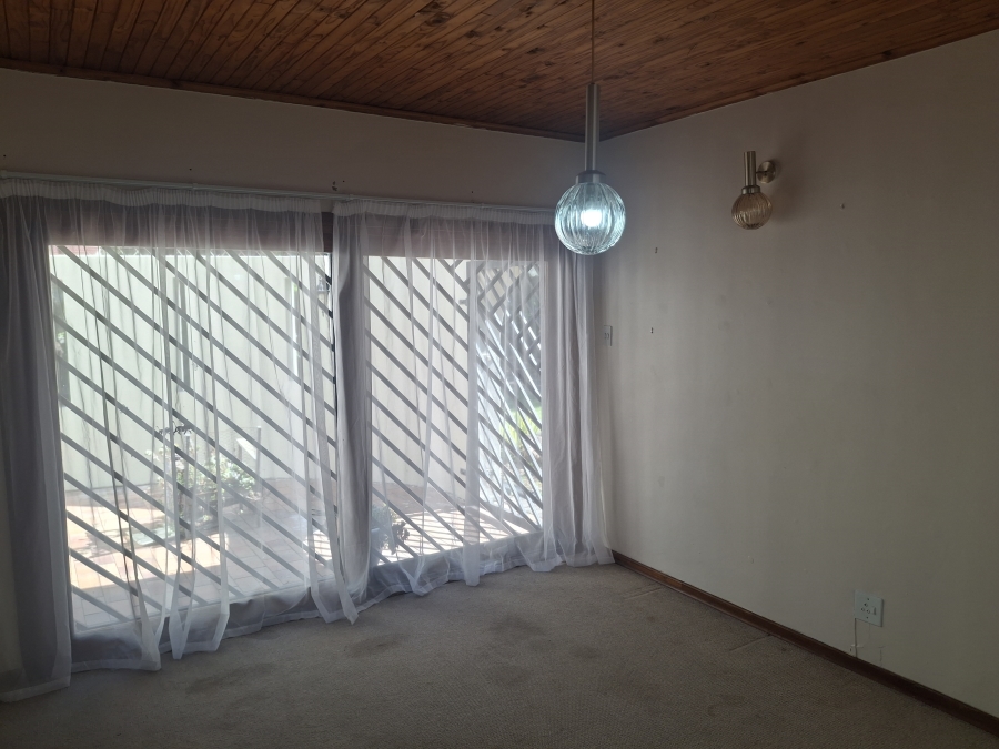 3 Bedroom Property for Sale in Aviary Hill KwaZulu-Natal