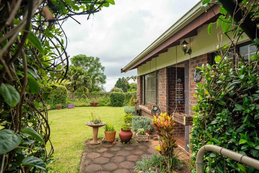 2 Bedroom Property for Sale in Waterfall KwaZulu-Natal