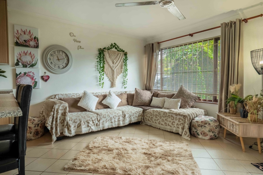 2 Bedroom Property for Sale in Waterfall KwaZulu-Natal