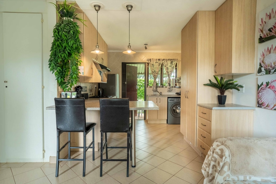 2 Bedroom Property for Sale in Waterfall KwaZulu-Natal