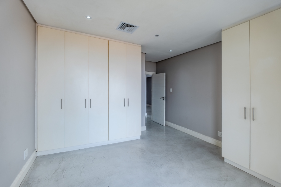 2 Bedroom Property for Sale in New Town Centre KwaZulu-Natal